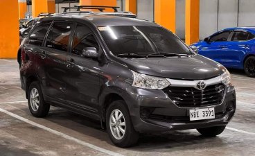 Selling Silver Toyota Avanza 2019 in Marikina