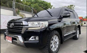 Selling Black Toyota Land Cruiser 2019 in Quezon