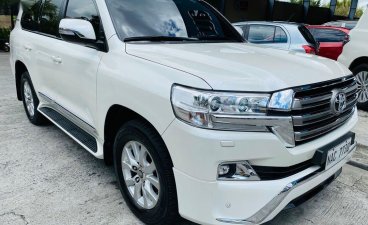 Pearl White Toyota Land Cruiser 2017 for sale in Automatic
