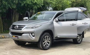Selling Silver Toyota Fortuner 2016 in Manila