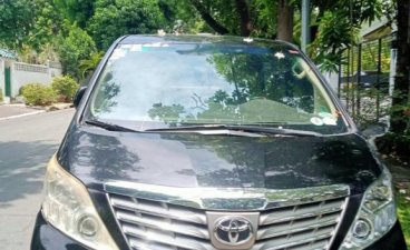 Sell Black 2011 Toyota Alphard in Taguig