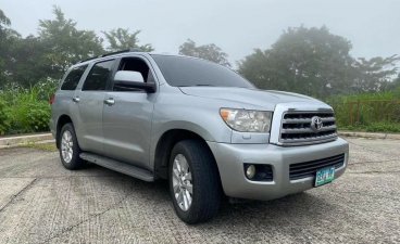 Selling Silver Toyota Sequoia 2010 in Pasig