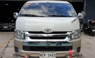 2017 Toyota Hiace  GL Grandia 3.0 A/T Monotone in Las Piñas, Metro Manila