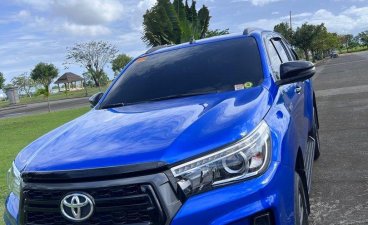 Sell Purple 2019 Toyota Hilux in Dasmariñas