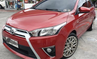 Purple Toyota Yaris 2014 for sale in Automatic