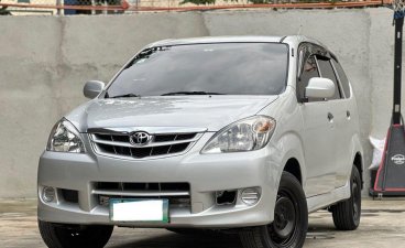 Selling Purple Toyota Avanza 2011 in Quezon City