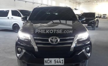 2017 Toyota Fortuner  2.4 V Diesel 4x2 AT in Taguig, Metro Manila