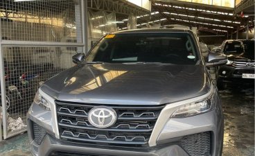 Purple Toyota Fortuner 2022 for sale in Automatic