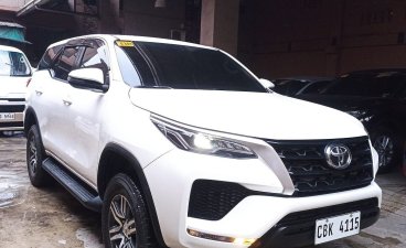 Purple Toyota Fortuner 2022 for sale in Automatic
