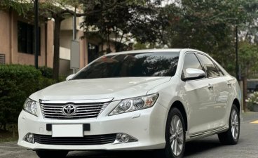 Sell White 2015 Toyota Camry in Manila