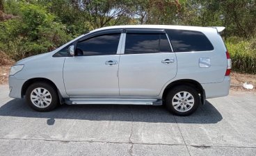 White Toyota Innova 2014 for sale in General Trias