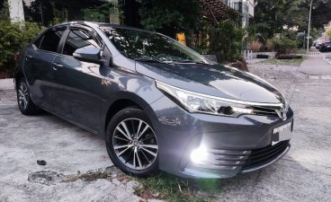 Selling White Toyota Corolla altis 2018 in Quezon City