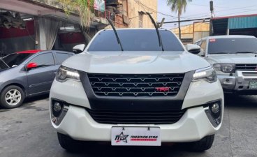 White Toyota Fortuner 2018 for sale in Manila