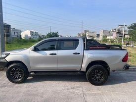 Sell White 2021 Toyota Hilux in Makati