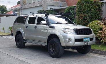 2011 Toyota Hilux  2.8 G DSL 4x4 A/T in Angeles, Pampanga
