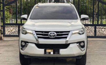 White Toyota Fortuner 2018 for sale in Cainta