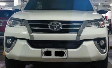 Sell Green 2023 Toyota Fortuner in Mandaluyong