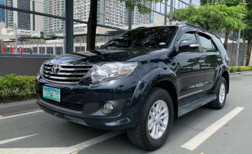 White Toyota Fortuner 2012 for sale in Automatic