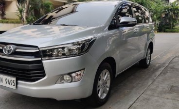 White Toyota Innova 2017 for sale in Manual