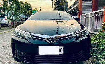 Selling White Toyota Corolla altis 2017 in Caloocan