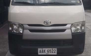 Selling White Toyota Hiace 2014 in Makati