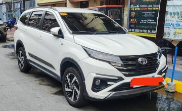 Sell White 2023 Toyota Rush in Manila