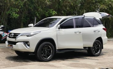 2017 Toyota Fortuner  2.8 V Diesel 4x4 AT in Manila, Metro Manila