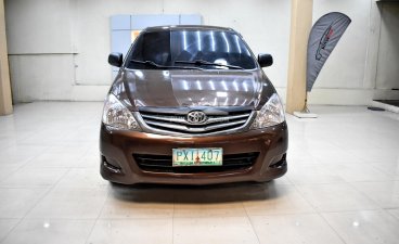 2010 Toyota Innova  2.8 J Diesel MT in Lemery, Batangas