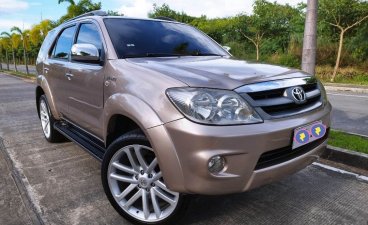 Selling Yellow Toyota Fortuner 2006 in General Trias