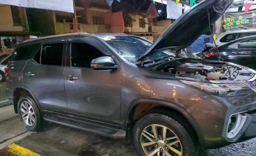 Green Toyota Fortuner 2018 for sale in Quezon City