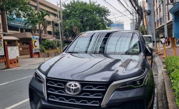 Sell White 2022 Toyota Fortuner in Makati