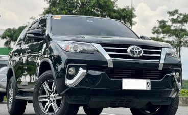 Sell White 2017 Toyota Fortuner in Makati