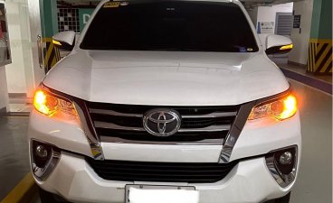 White Toyota Fortuner 2018 for sale in Makati