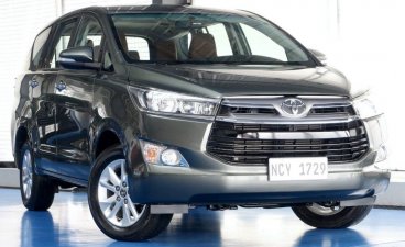 White Toyota Innova 2017 for sale in Quezon City