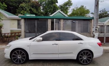 Selling White Toyota Camry 2023 in Rodriguez