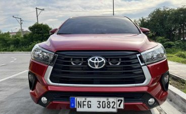 Selling White Toyota Innova 2022 in Quezon City