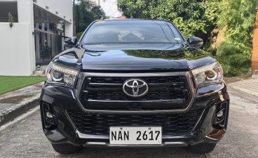 White Toyota Hilux 2020 for sale in Parañaque
