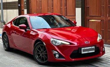 White Toyota 86 2014 for sale in Manual