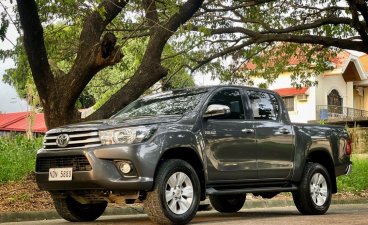 White Toyota Hilux 2019 for sale in Manual