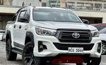 White Toyota Hilux 2019 for sale in Automatic