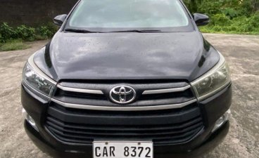 Selling White Toyota Innova 2019 in Quezon City
