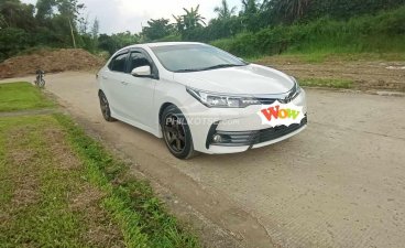 2018 Toyota Corolla Altis V 1.6 White Pearl  in Bacoor, Cavite