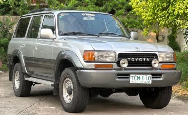 White Toyota Land Cruiser 1991 for sale in Automatic