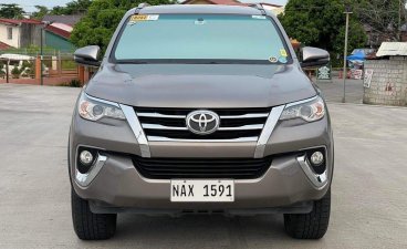 White Toyota Fortuner 2018 for sale in Parañaque