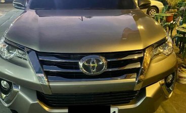 Selling Bronze Toyota Fortuner 2018 in Binangonan