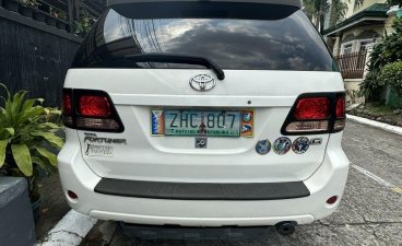 White Toyota Fortuner 2007 for sale in Automatic