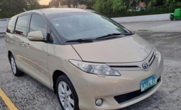 White Toyota Previa 2023 for sale in Las Piñas