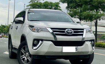 Selling White Toyota Fortuner 2016 in Makati