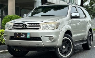 2010 Toyota Fortuner 2.4 G Gasoline 4x2 AT in Makati, Metro Manila