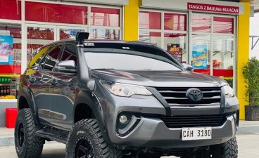 White Toyota Fortuner 2018 for sale in Baliuag